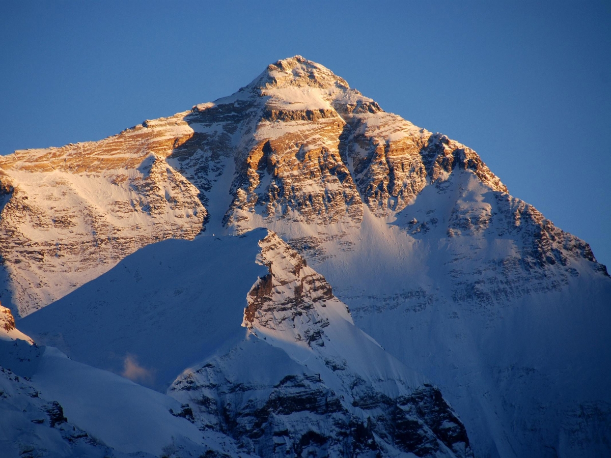 Essay on mount everest